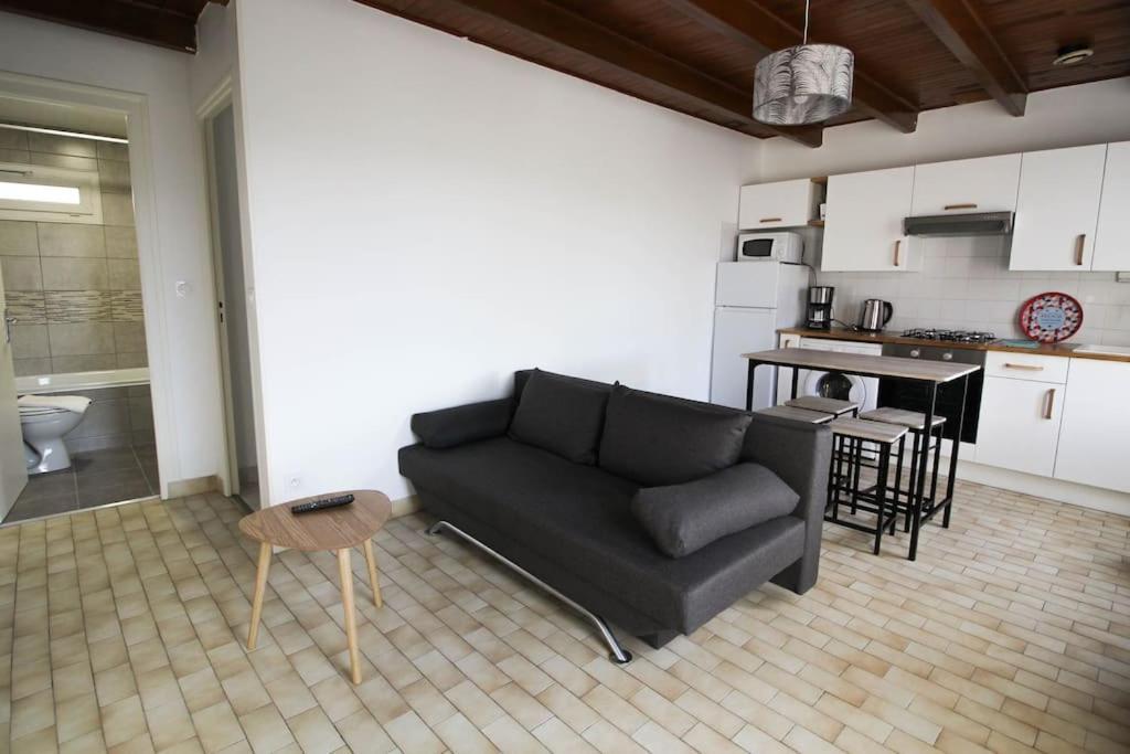 Joli T2 Renove / Wifi / Grand Parking Prive Apartment La Couronne  Екстериор снимка